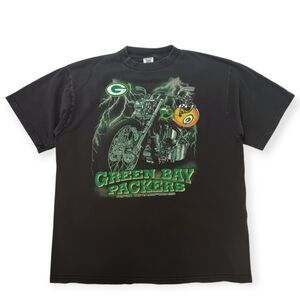 LOGO 7 Green Bay Packers Lightening Biker NFC Champs Graphic Tee - XL